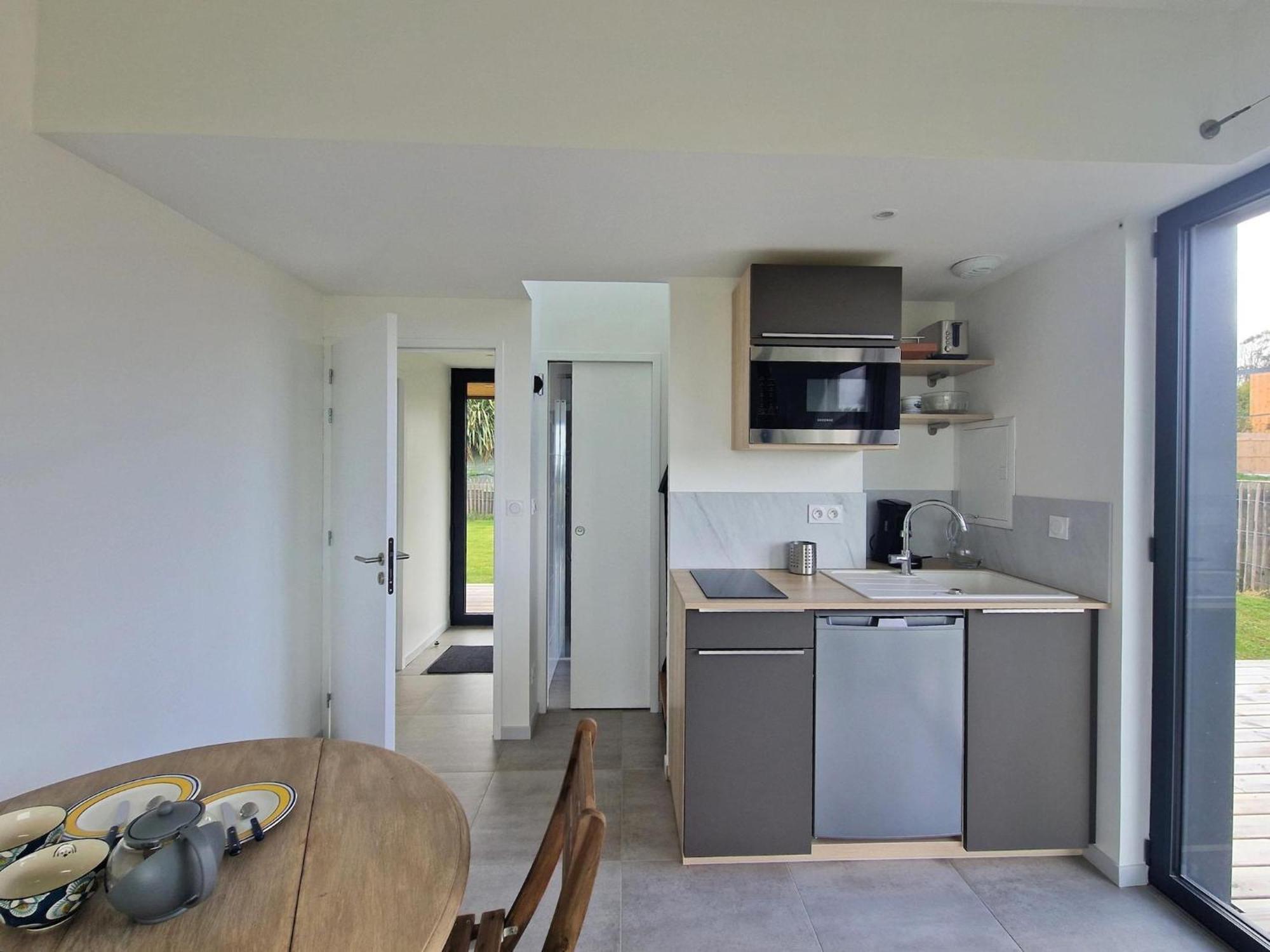 Studio With Terrace And Superb Sea View 로키레크 외부 사진